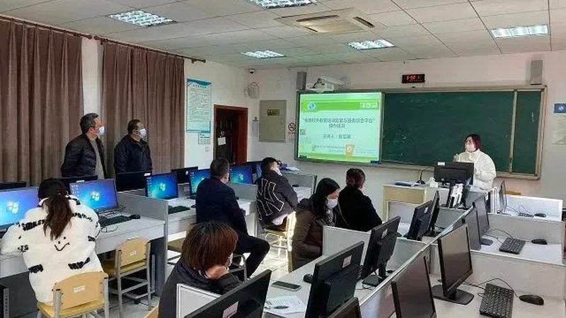 小标题：一、考研全科辅导班的意义